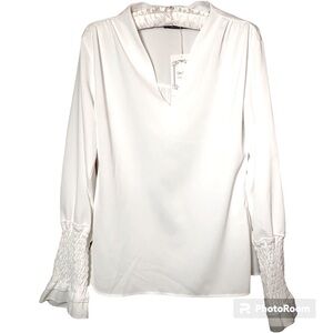 NWT Beautiful Coeur De Vague size small blouse.